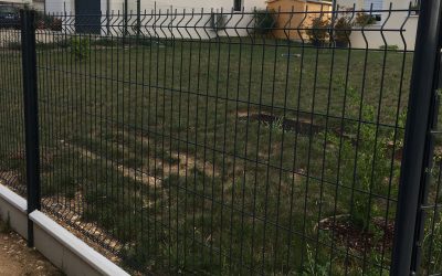 Pourquoi choisir une clôture sur-mesure pour votre jardin ?