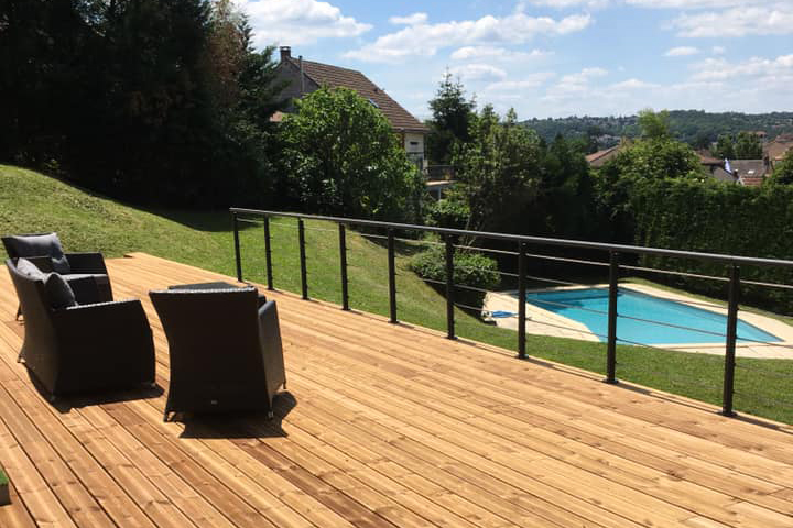 3 étapes clés pour aménager votre terrasse ou plage de piscine en Dordogne
